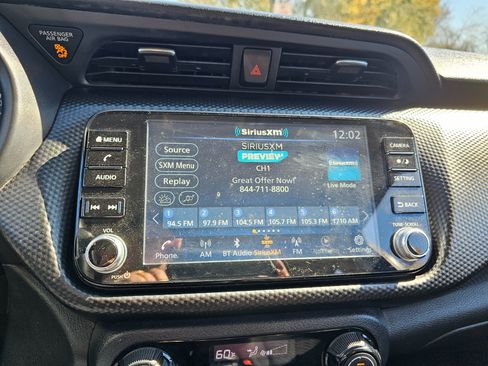 Used 2021 Nissan Kicks SV image 32