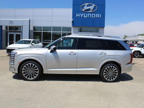 New 2026 Hyundai Palisade Calligraphy AWD/4WD image 2