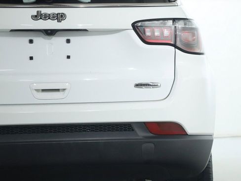 Used 2022 Jeep Compass Latitude AWD/4WD image 44