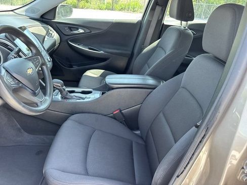 Used 2024 Chevrolet Malibu LT FWD image 14