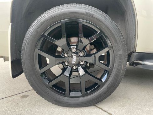 Used 2007 Cadillac Escalade AWD w/ Information Package image 35