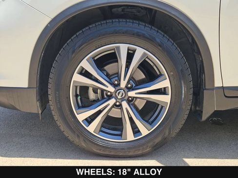 Used 2017 Nissan Rogue SL w/ SL Premium Package FWD image 35