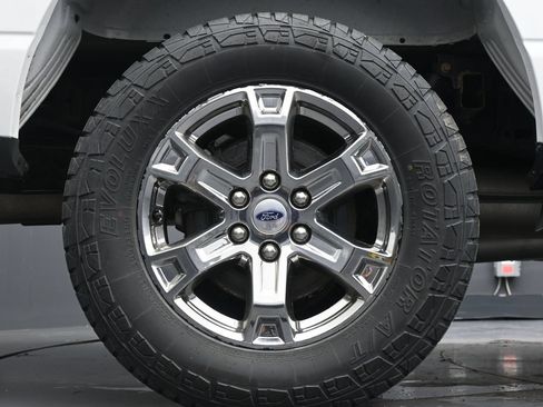 Used 2021 Ford F150 XLT w/ Equipment Group 302A High AWD/4WD image 9