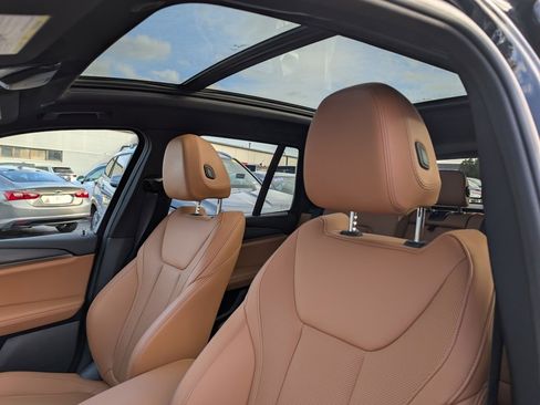 Used 2022 BMW X3 xDrive30i w/ M Sport Package image 23