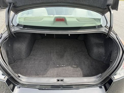 Used 2012 Nissan Altima 2.5 S FWD image 12