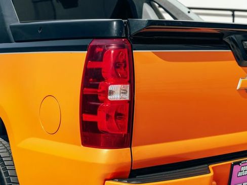Used 2007 Chevrolet Avalanche LT RWD image 54