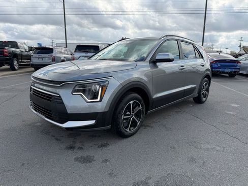 New 2026 Kia Niro LX image 3
