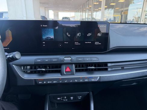 Used 2026 Kia K4 FWD image 16