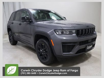 New 2026 Jeep Grand Cherokee Altitude