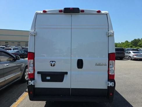 Used 2023 RAM ProMaster 3500 w/ Convenience Group FWD image 3