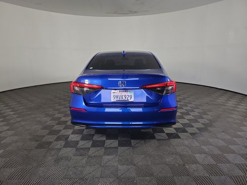 Certified 2024 Honda Civic EX image 5
