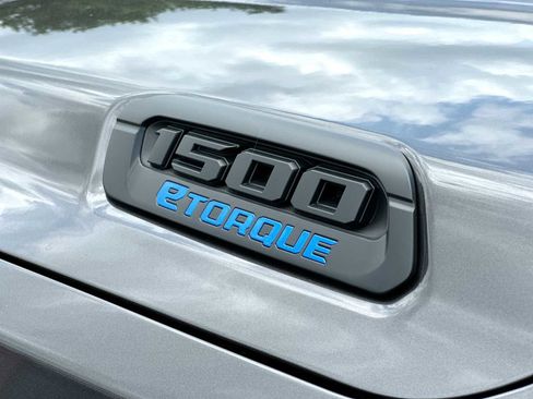 New 2026 RAM 1500 Lone Star AWD/4WD image 15