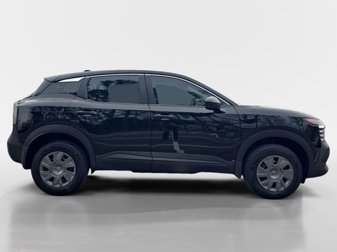 New 2026 Nissan Kicks S image 6