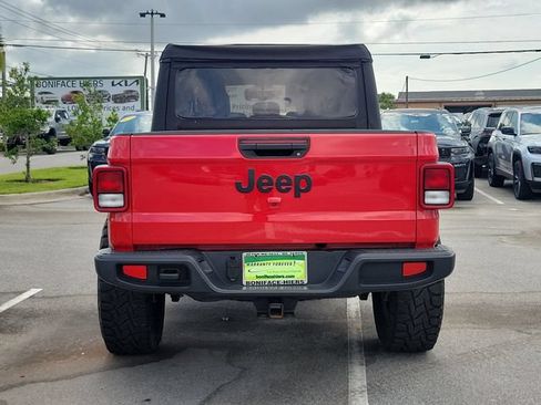 Used 2023 Jeep Gladiator Sport AWD/4WD image 5