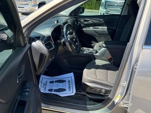 Used 2019 Chevrolet Equinox LT FWD image 11