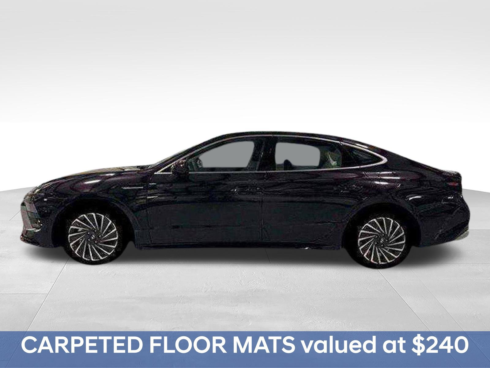New 2026 Hyundai Sonata SEL FWD image 3