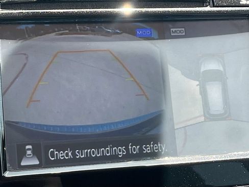 Used 2017 Nissan Rogue SL w/ SL Premium Package FWD image 14