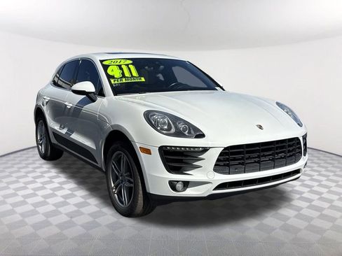 Used 2017 Porsche Macan S image 3
