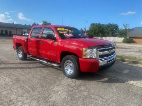 Used 2011 Chevrolet Silverado 1500 LT image 4
