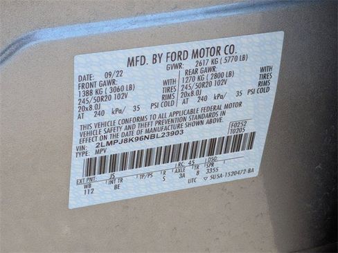 Used 2022 Lincoln Nautilus Reserve image 34