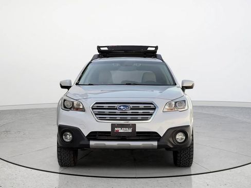 Used 2016 Subaru Outback 3.6R Limited AWD/4WD image 4