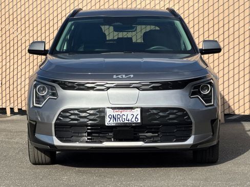 Used 2024 Kia Niro Wind FWD image 9