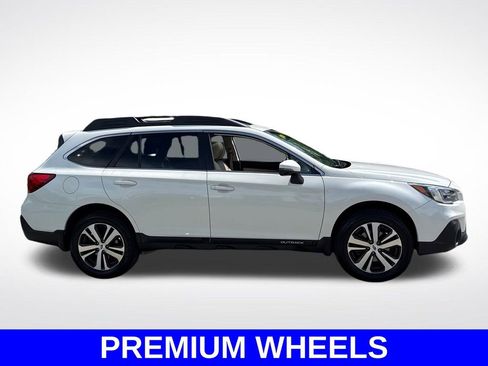 Used 2019 Subaru Outback 2.5i Limited w/ Popular Package #2 AWD/4WD image 9