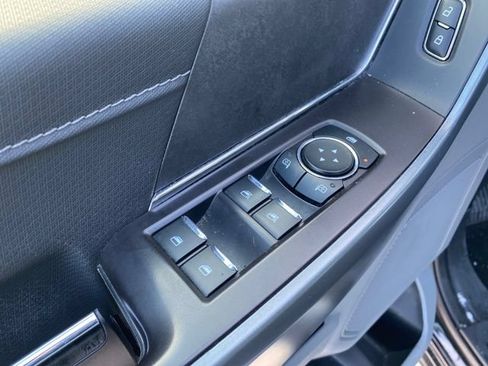 Used 2024 Ford F150 XLT AWD/4WD image 18