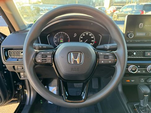 Used 2022 Honda Civic LX image 24