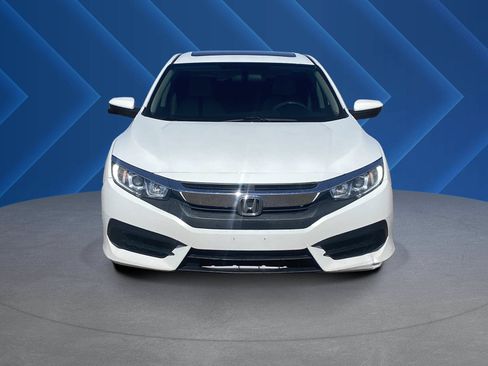 Used 2018 Honda Civic EX image 8