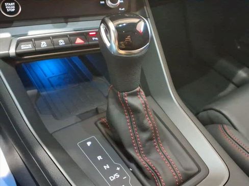 Certified 2025 Audi Q3 2.0T Premium Plus w/ Premium Plus Package image 13