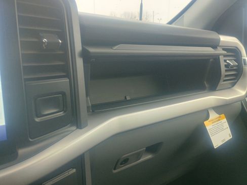 Certified 2022 Ford F150 XLT w/ Equipment Group 302A High image 28