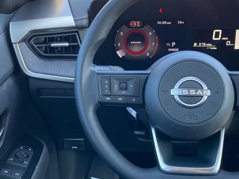 New 2026 Nissan Kicks SV image 19