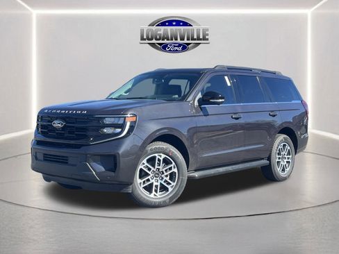 New 2026 Ford Expedition Active image 1