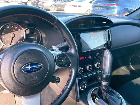 Used 2017 Subaru BRZ Limited image 9