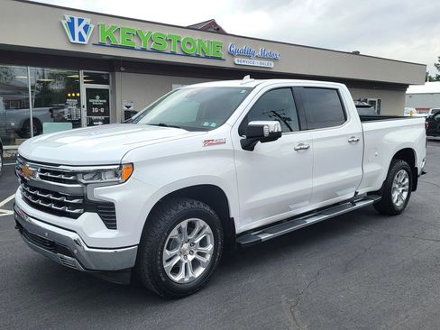 Used 2024 Chevrolet Silverado 1500 LTZ AWD/4WD image 1