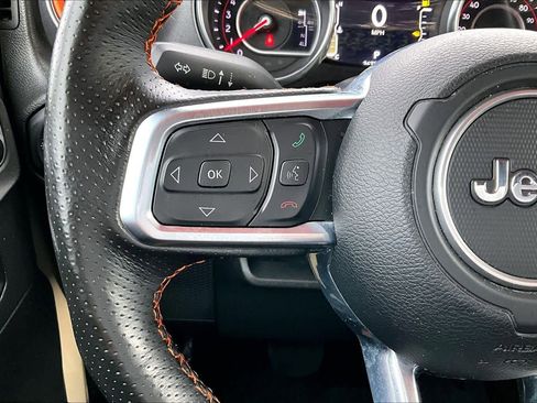 Used 2022 Jeep Gladiator Mojave w/ LED Lighting Group image 20