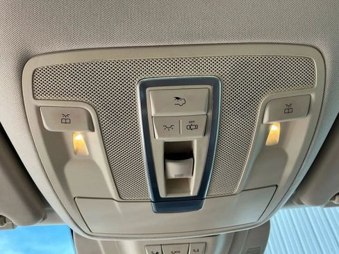 Used 2017 Mercedes-Benz GLE 350 4MATIC image 38