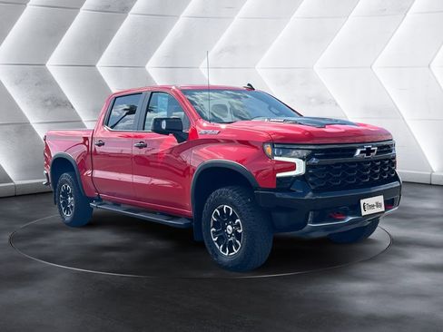 Certified 2024 Chevrolet Silverado 1500 ZR2 w/ Technology Package AWD/4WD image 7