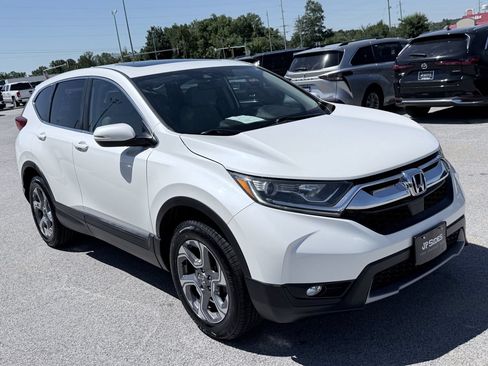Used 2018 Honda CR-V EX image 2
