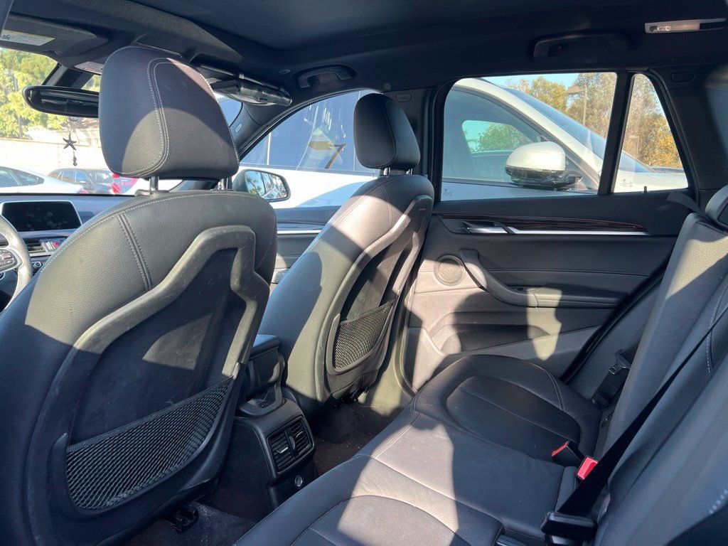 Used 2018 BMW X1 sDrive28i FWD image 5