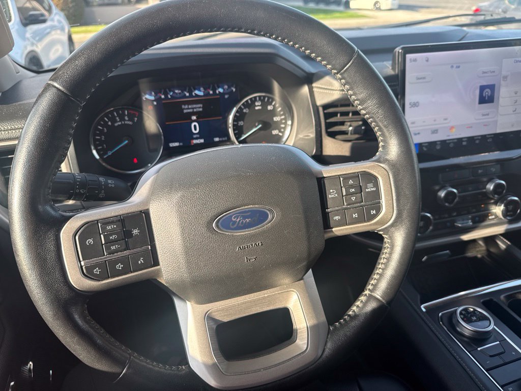 Used 2022 Ford Expedition Max XLT AWD/4WD image 22
