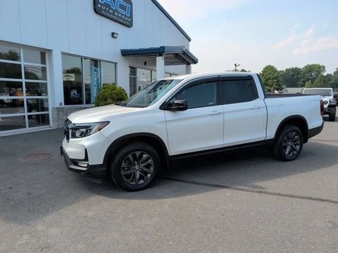 Used 2021 Honda Ridgeline Sport image 7