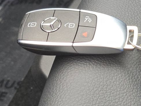 Certified 2025 Mercedes-Benz EQB 300 300 image 38