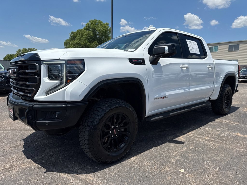 Used 2023 GMC Sierra 1500 AT4X AWD/4WD image 3