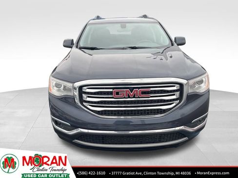 Used 2019 GMC Acadia SLE image 2