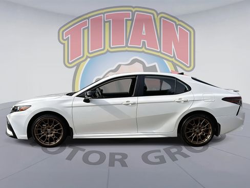 Certified 2024 Toyota Camry SE w/ Convenience Package image 2