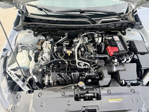 Used 2023 Nissan Altima 2.5 SR FWD image 24