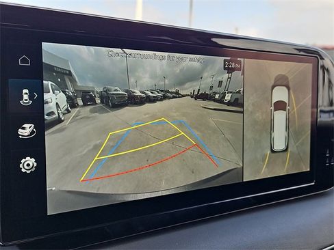 Used 2023 Hyundai Palisade Limited image 3