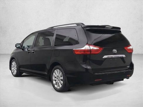 Used 2013 Toyota Sienna Limited w/ Premium Pkg AWD/4WD image 5